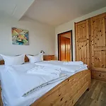 Appartement-5 דירה *